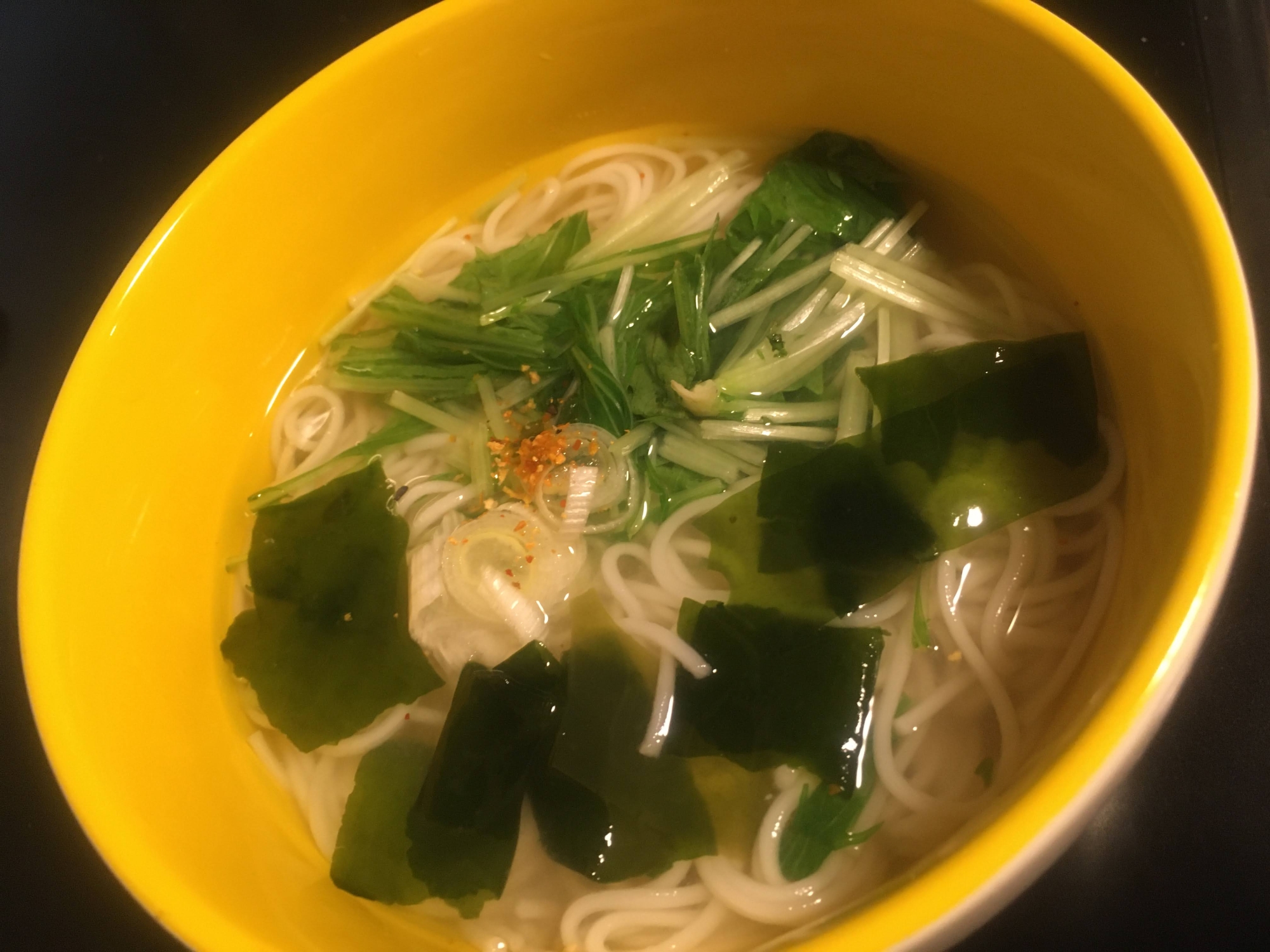 水菜とわかめのにゅうめん