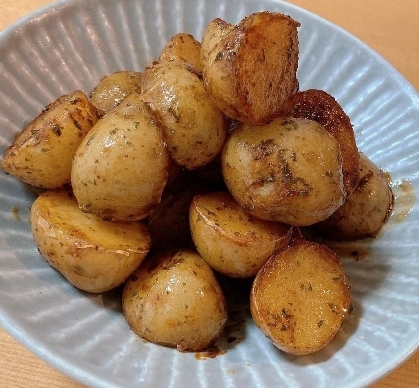 じゃがバターの甘辛煮