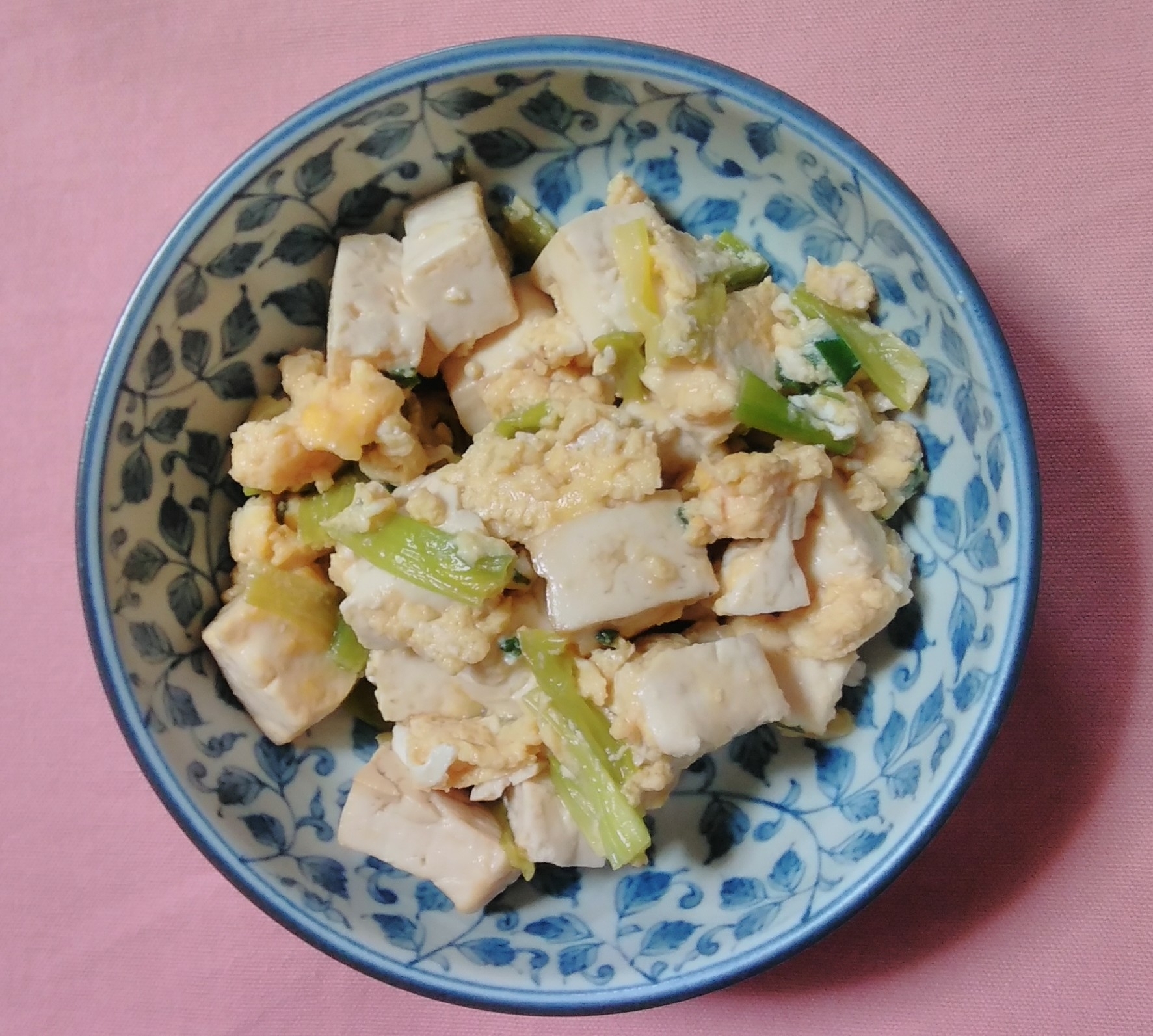 素朴な美味しさ★豆腐と卵の炒め煮