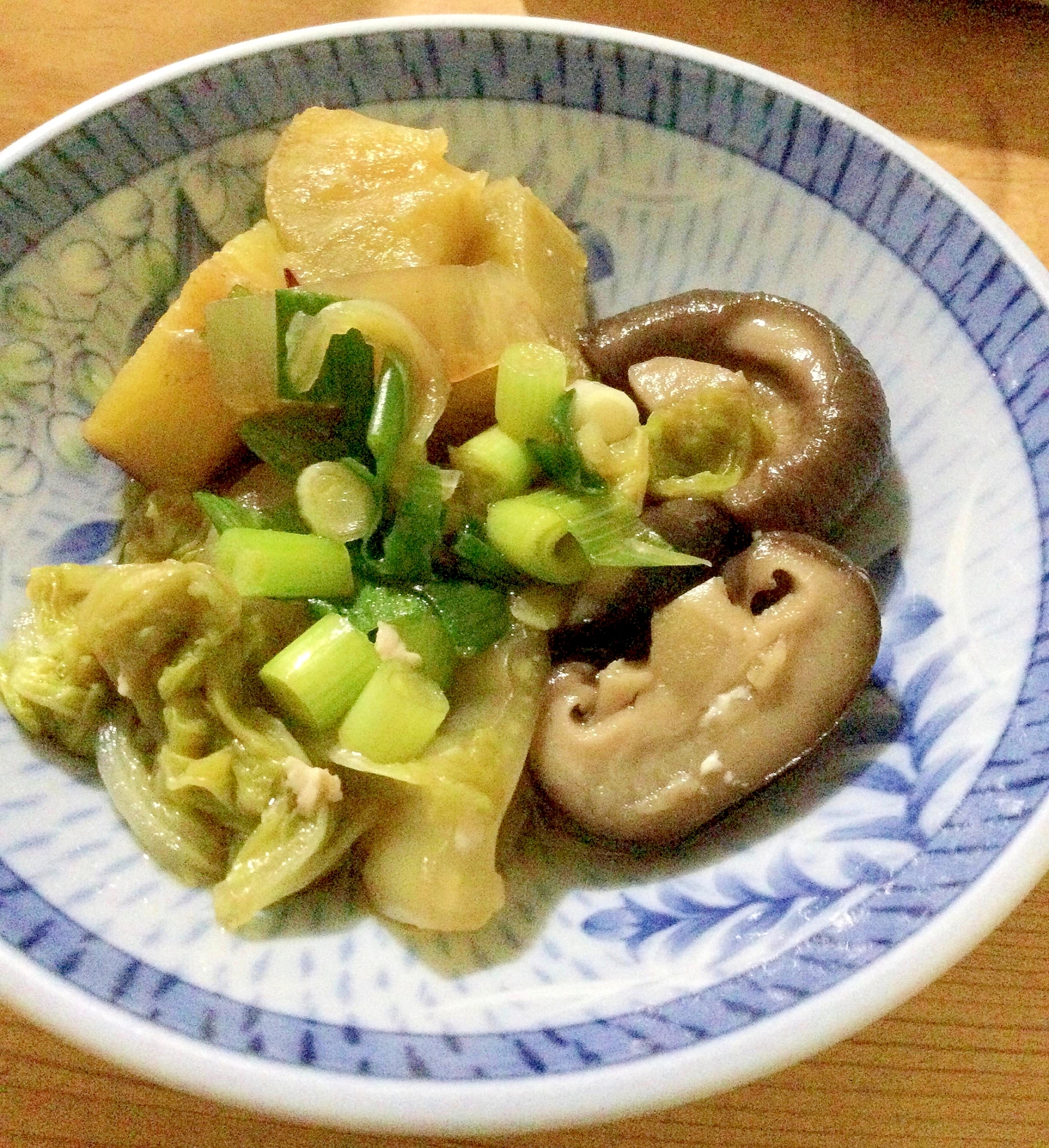 さつま芋椎茸白菜小ねぎの煮物♪