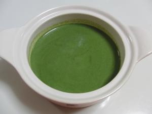 緑の野菜ポタージュ