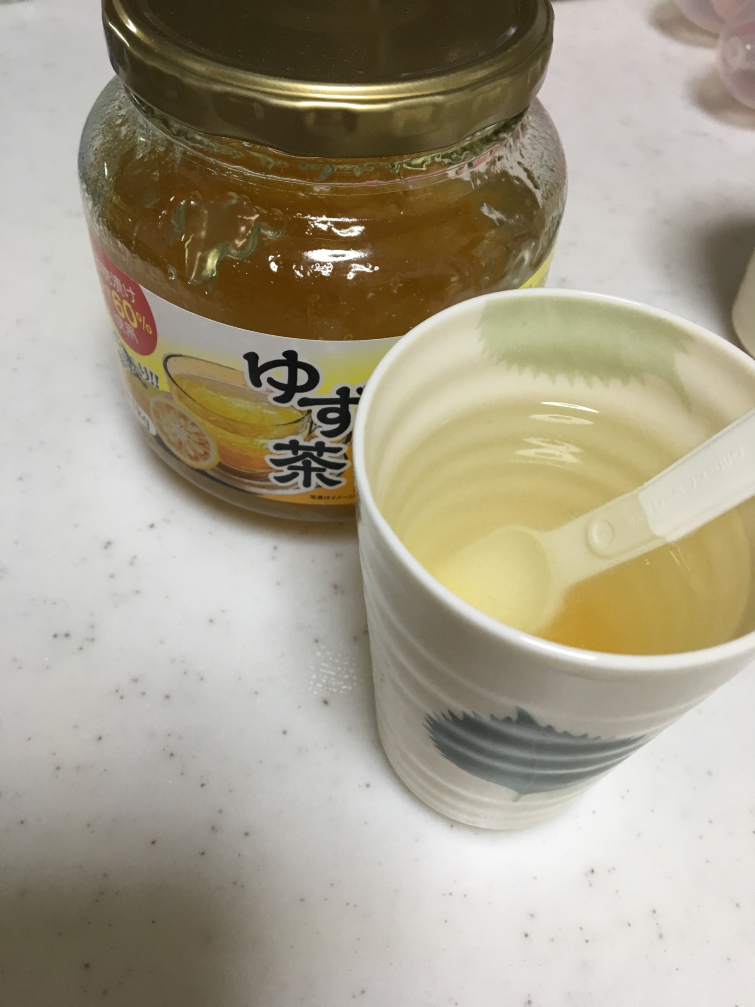 ゆず茶で(*^^*)ホットりんごゆず茶☆