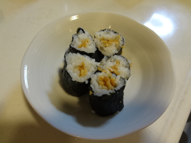 子どもがだいすき 小さな納豆巻き