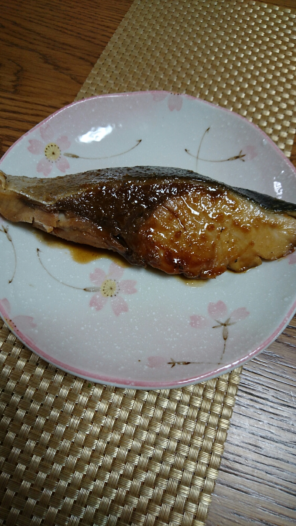 フライパンでブリの照り焼き(*˙︶˙*)☆*°