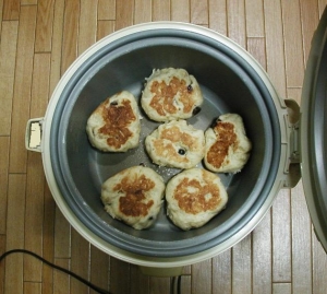 今日のお昼はホカホカのパンが食べたいな♪