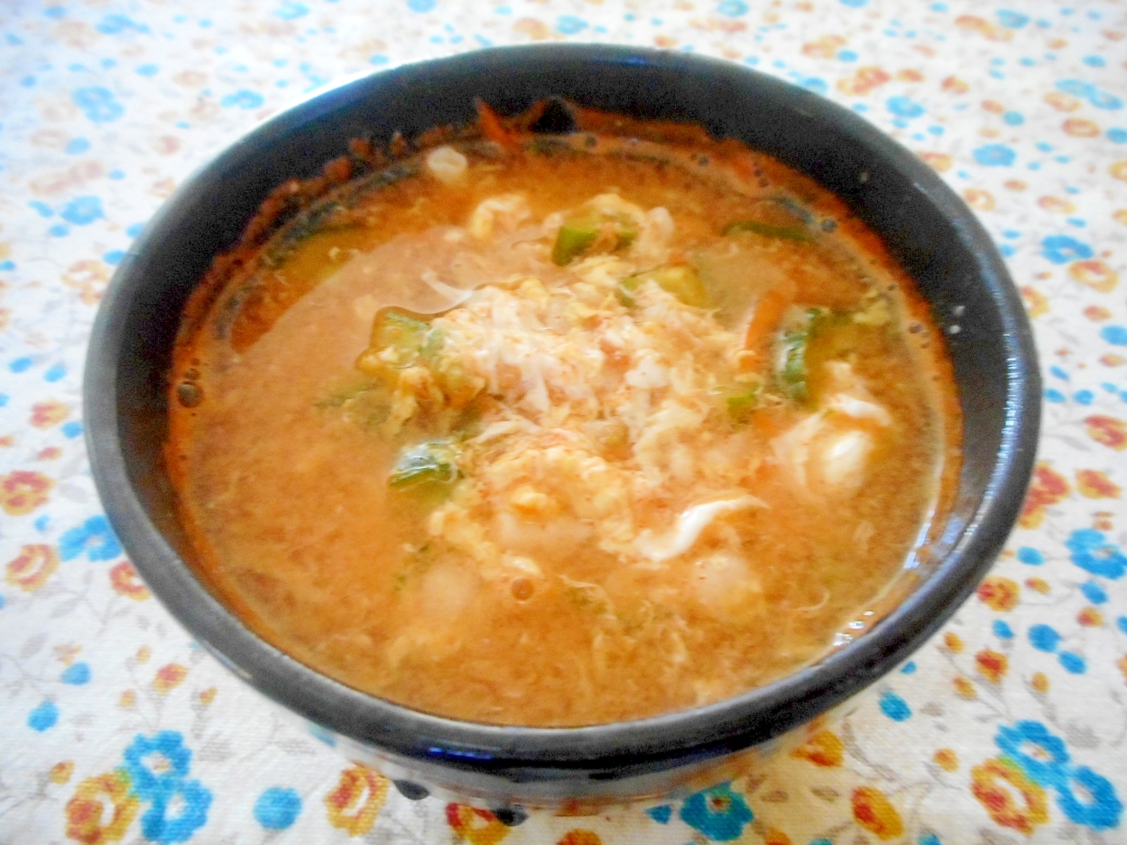 押し麦とキムチの卵スープ