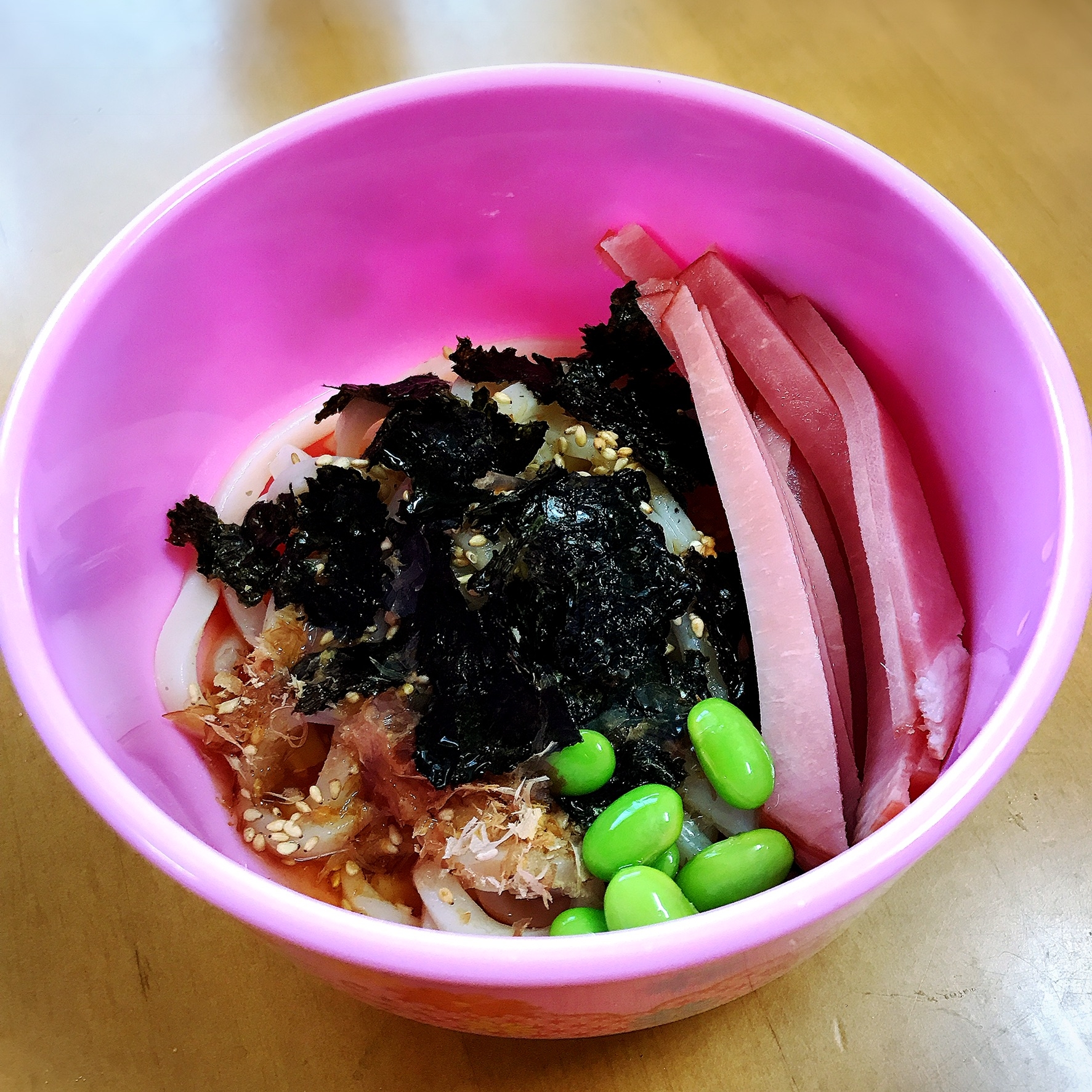 ハムと枝豆の冷やしうどん