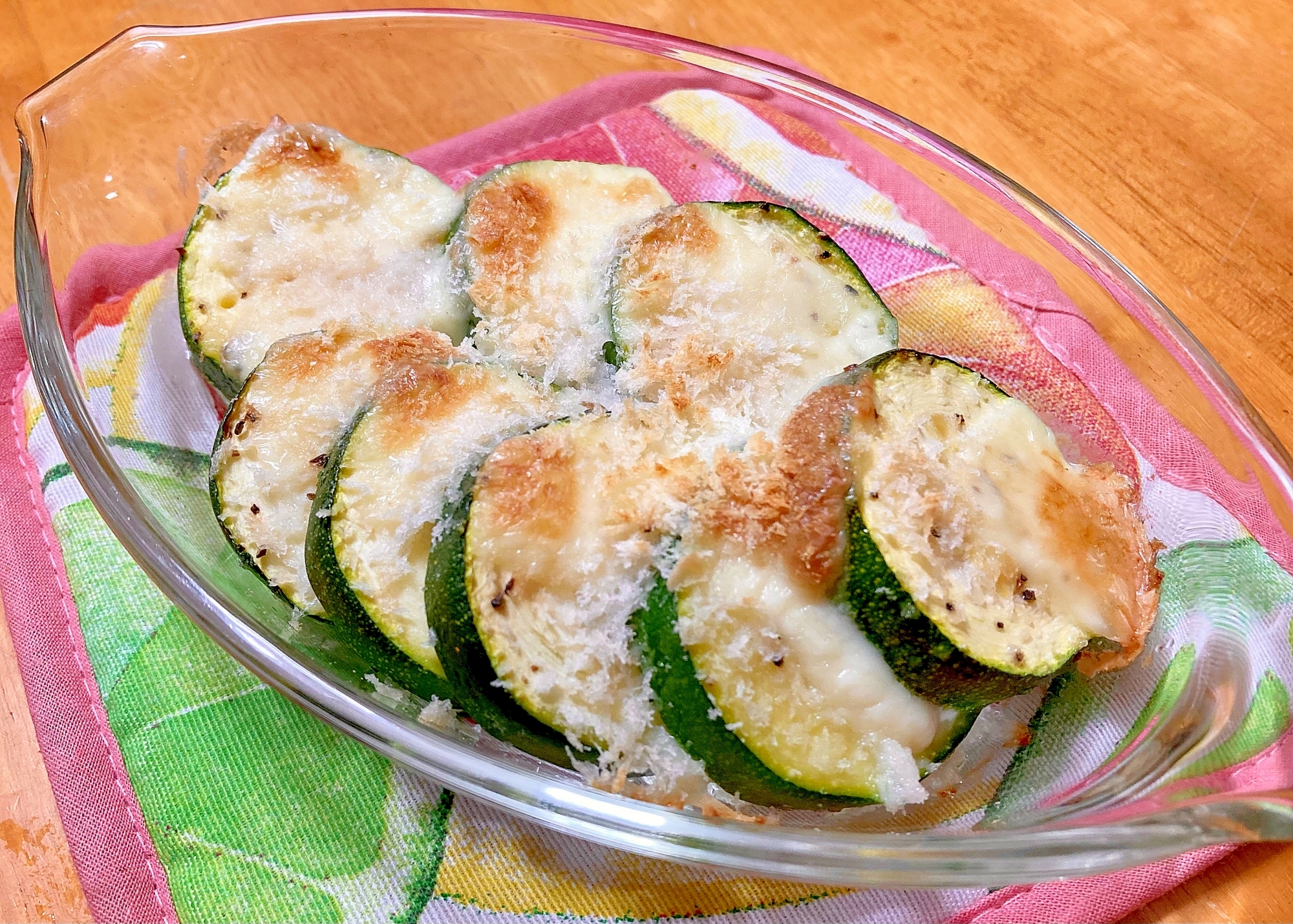 トースターだけで出来る ズッキーニのチーズ焼き レシピ 作り方 By Nyoroki 楽天レシピ トースターだけで出来る ズッキーニのチーズ焼き レシピ 作り方 By Nyoroki 楽天レシピ