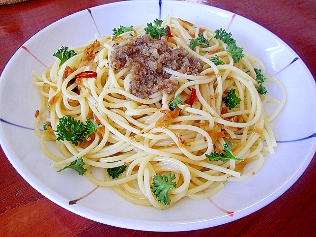 桜えびのバーニャカウダソースパスタ