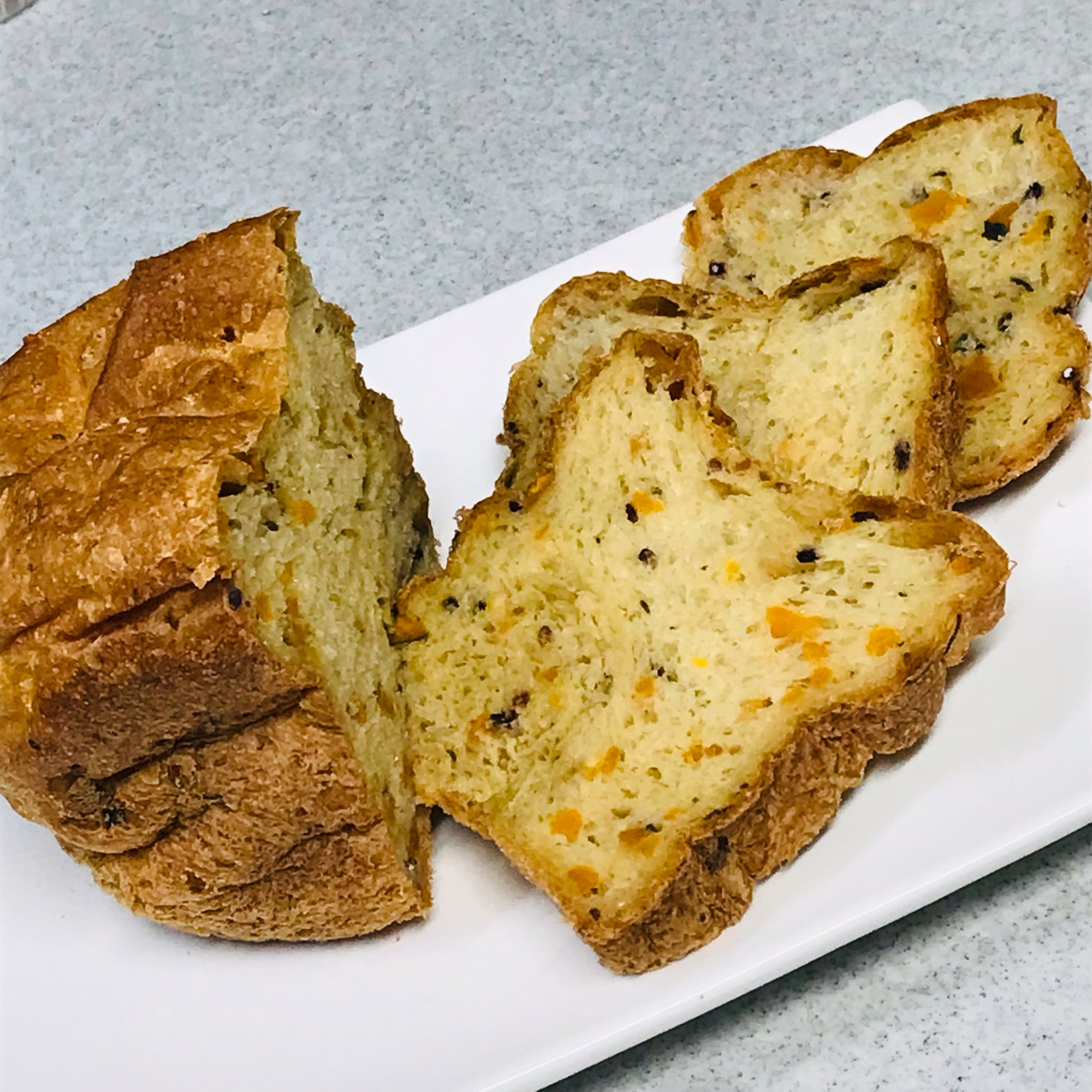 二十穀ミックスとゴロッとかぼちゃの食パン