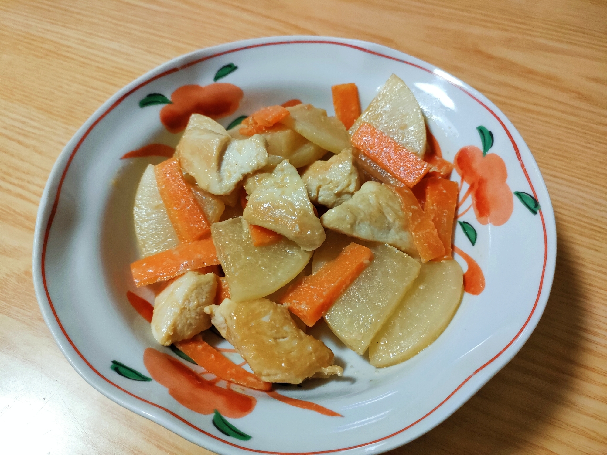 大根と人参と鶏肉の味噌炒め