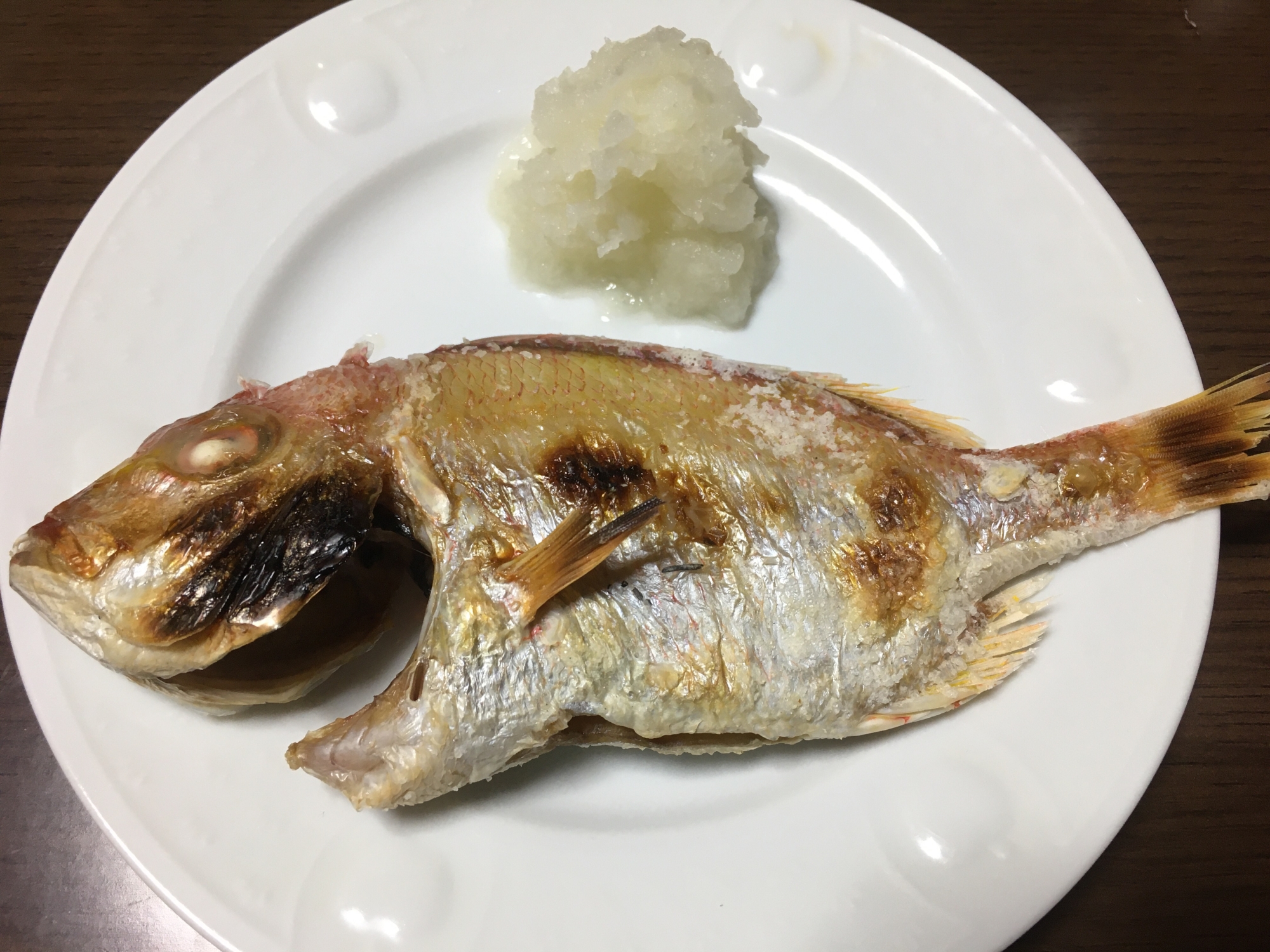 連子鯛の塩焼き