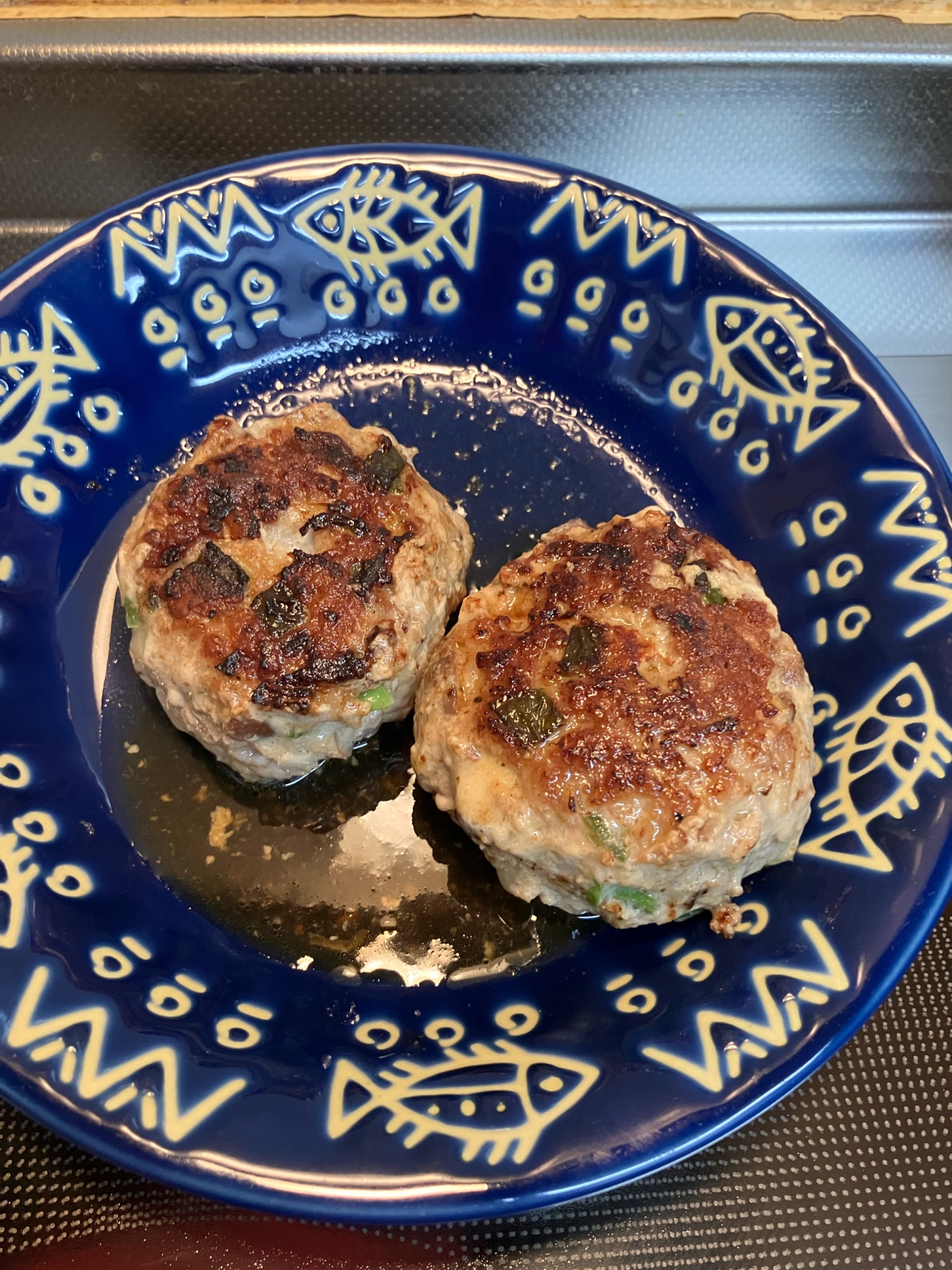 椎茸とピーマン入り♪和風ハンバーグ^_^