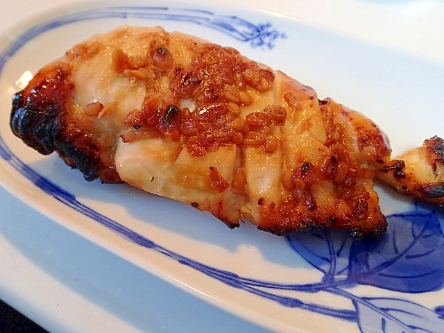金山寺味噌ときび砂糖で 鶏むね肉の丸焼き♬