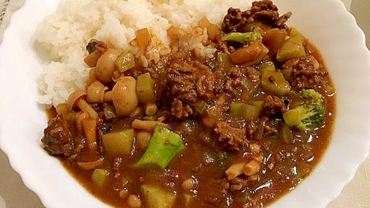 ひき肉とぶなしめじの秋カレー レシピ 作り方 By 週末は男子厨房 楽天レシピ ひき肉とぶなしめじの秋カレー レシピ 作り方 By 週末は男子厨房 楽天レシピ