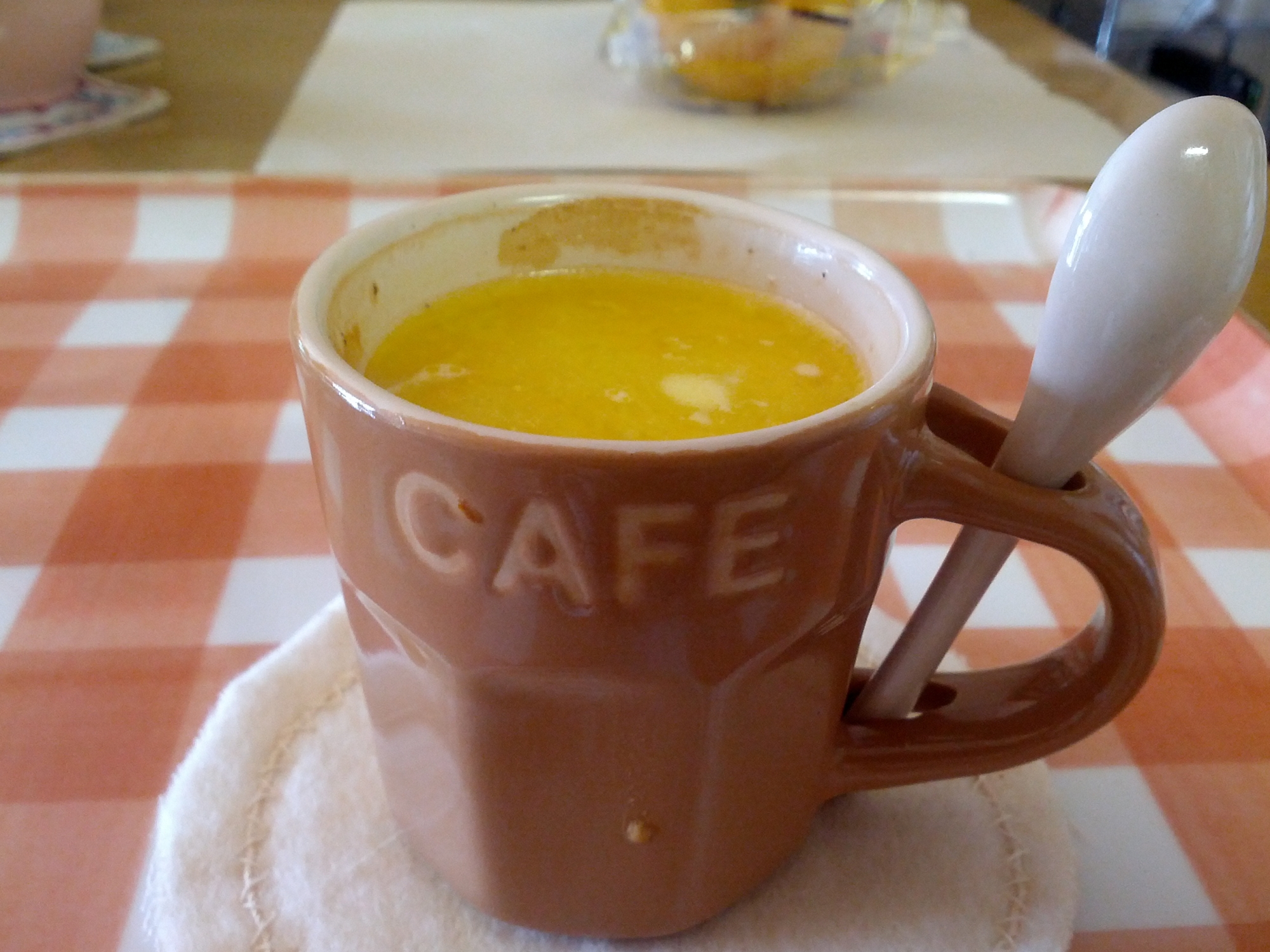 モンゴリアン・ミルクティー（スーテーツァイ）