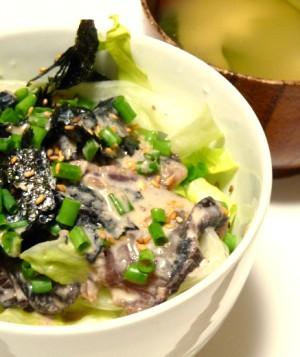 ピり辛ポンマヨ☆漬けカツオのたたき丼