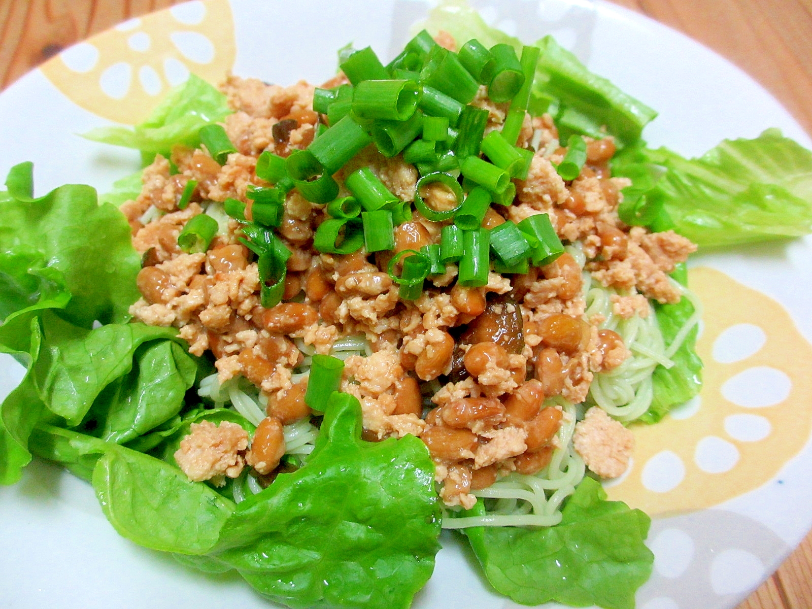 キューちゃんそぼろ納豆和え麺