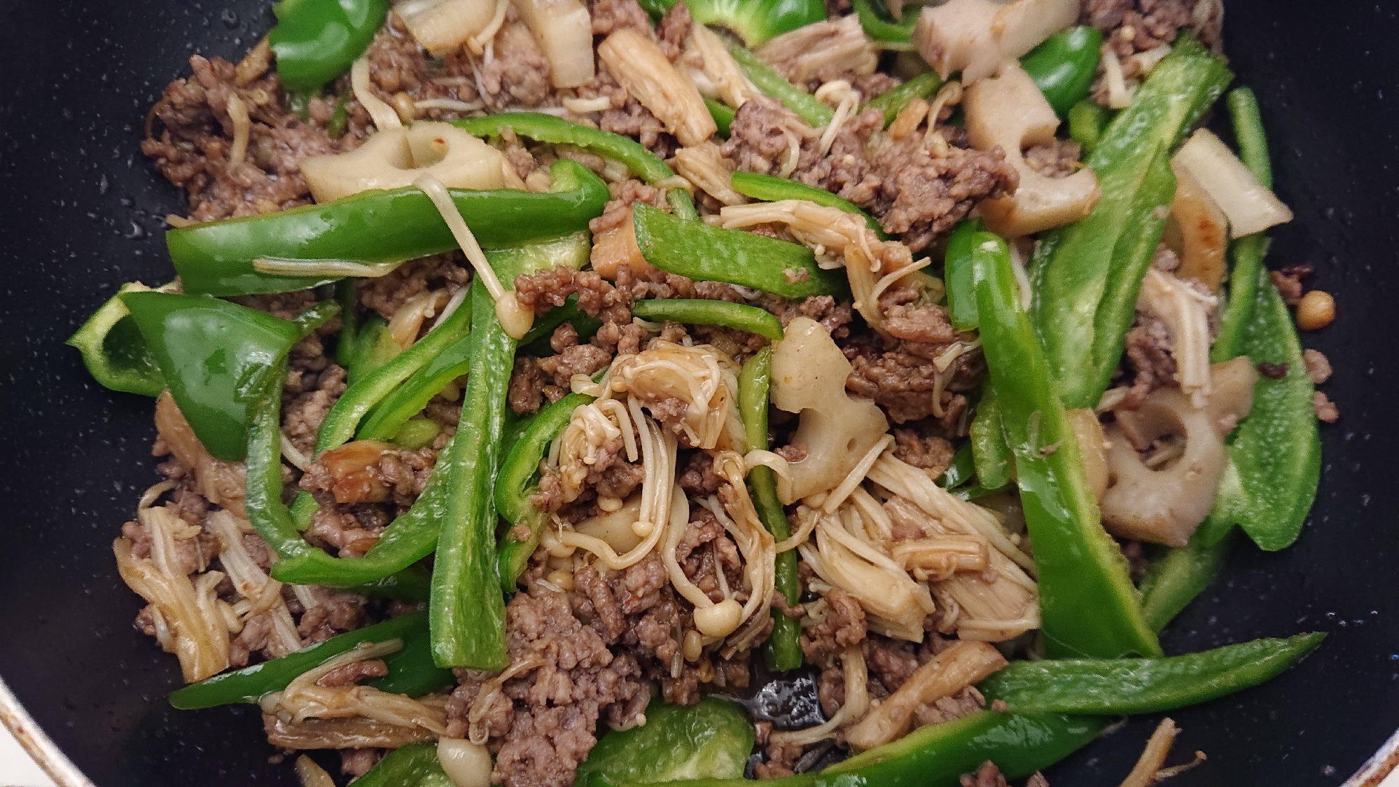 野菜とひき肉で 焼き肉のタレ炒め