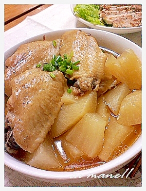 圧力鍋で簡単調理!手羽先と大根の煮物