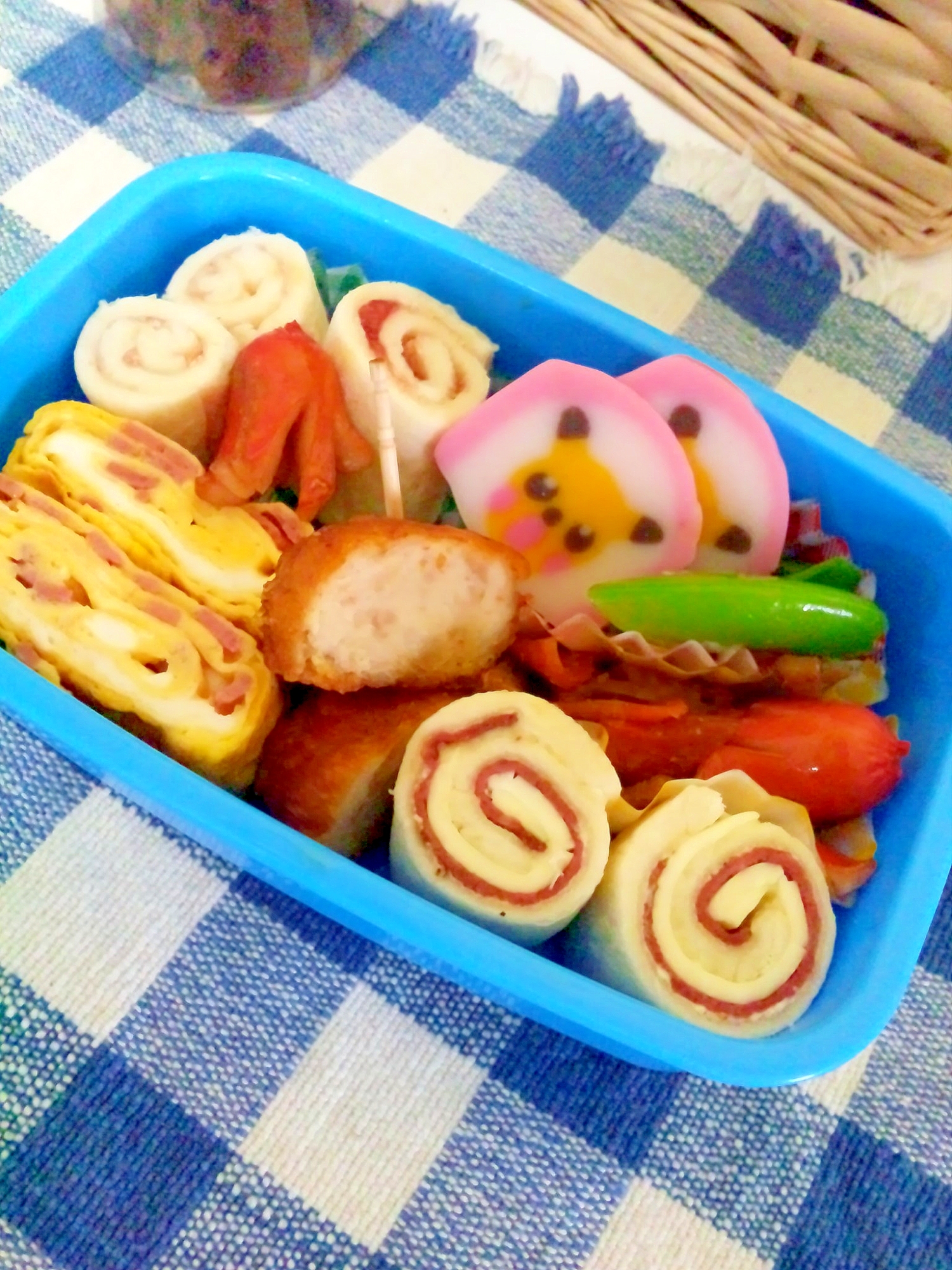 くるくるサンドイッチ弁当