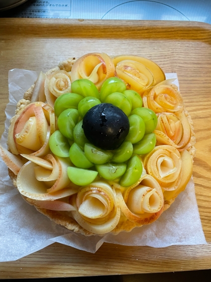 簡単で、豪華に出来ました！
これなら、またタルトいつでも作れそうです(^^)