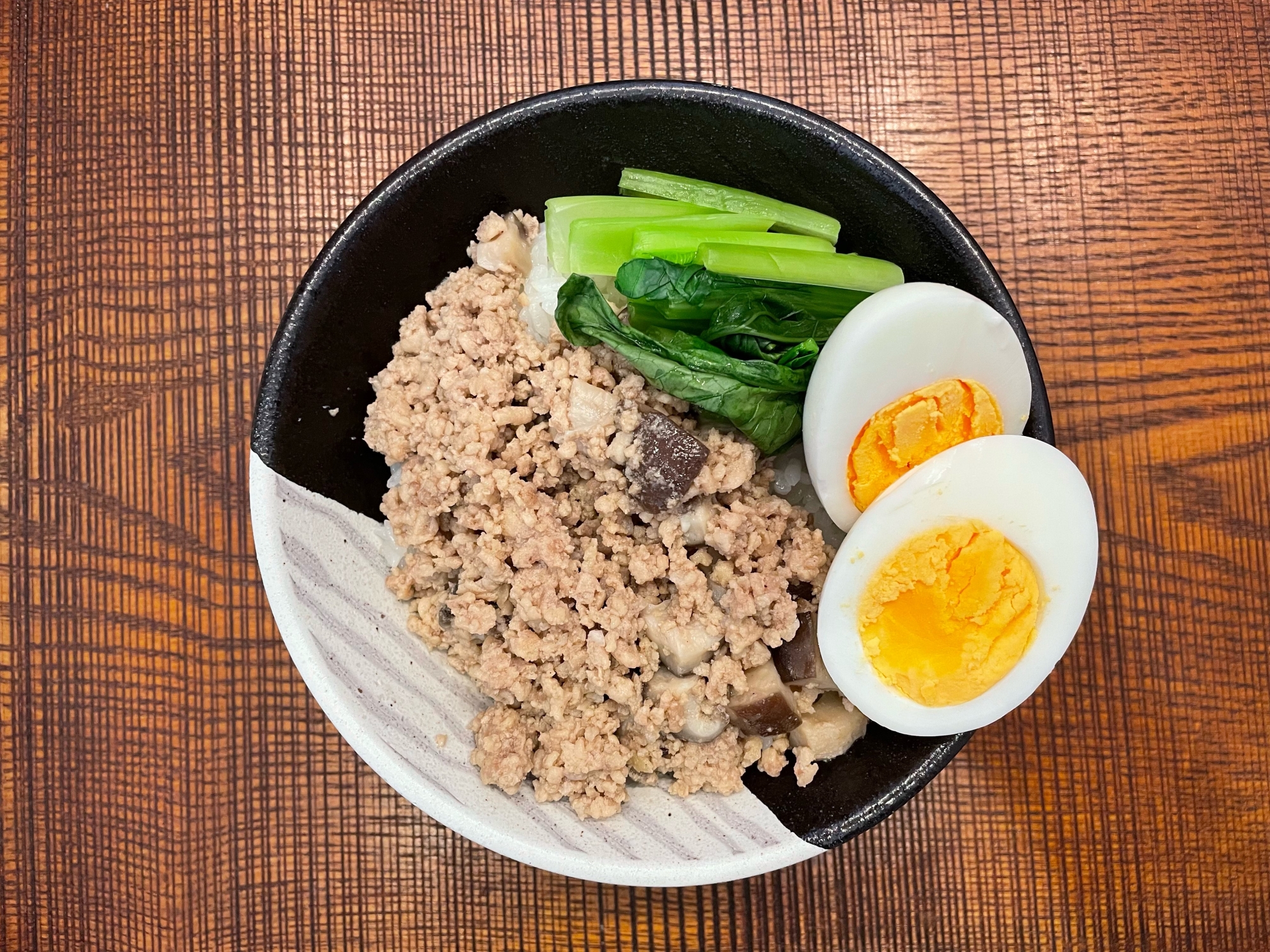 ひき肉で作る！ルーローハン！