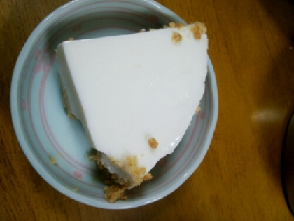 ヨーグルト de レアチーズ風ケーキ