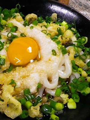 スピード料理、天かす長芋卵うどん