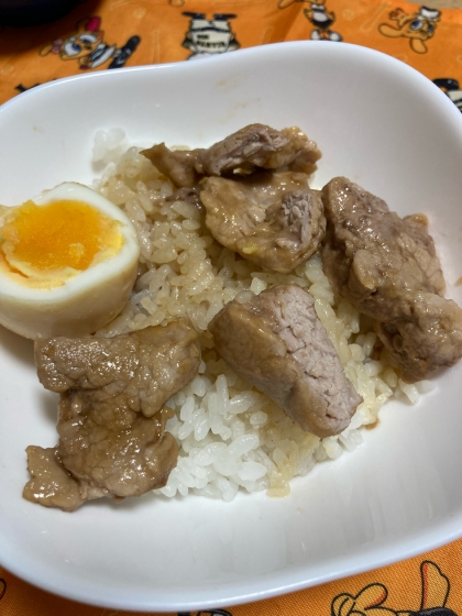 黄金比の甘辛タレで超旨い！豚ヒレ肉で簡単角煮丼