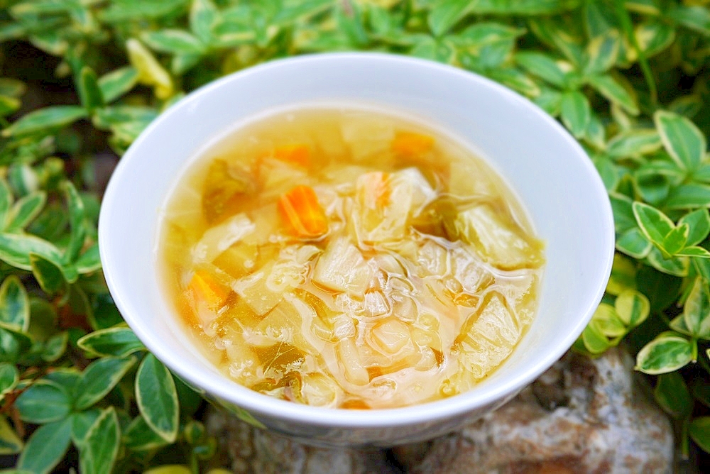 どんどん変身!野菜たっぷり食べるスープ♪