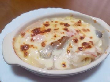 ベーコンときのこのマカロニグラタン