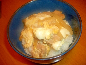 麺つゆで簡単に！親子丼