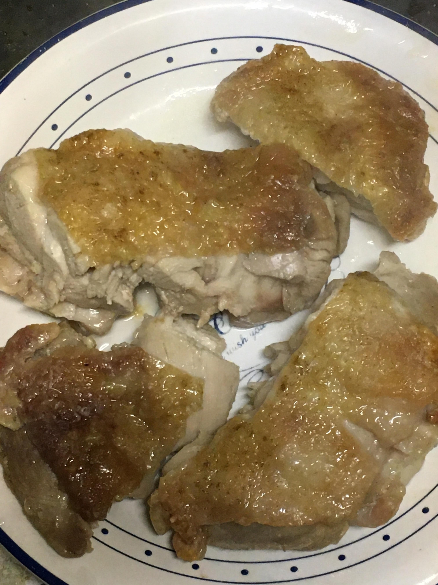 鶏もも肉のキャノーラ油焼き