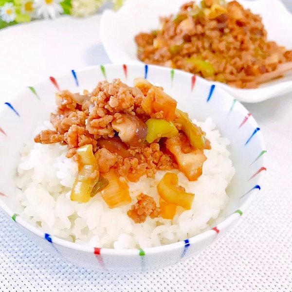 楽めし 子供喜ぶ ひき肉と椎茸のごはん泥棒 レシピ 作り方 By Santababy 楽天レシピ 楽めし 子供喜ぶ ひき肉と椎茸のごはん泥棒 レシピ 作り方 By Santababy 楽天レシピ