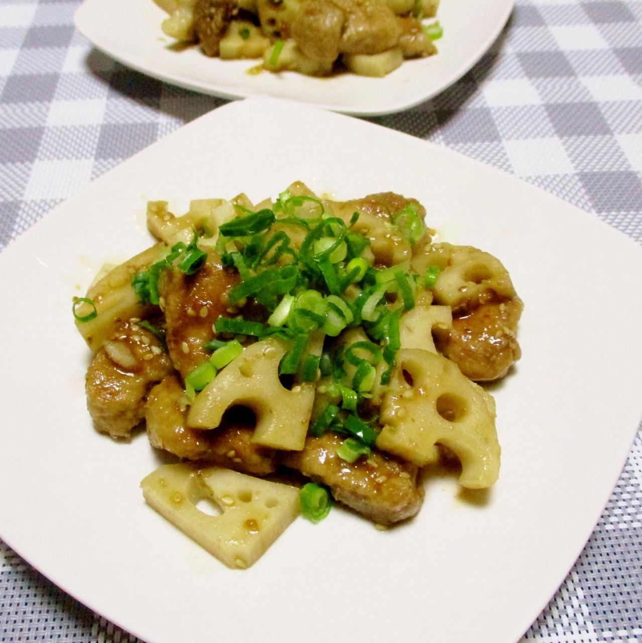 うまうま！豚ヒレとれんこんの焼肉のたれ炒め