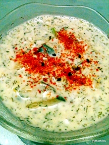 きゅうりのトルコ風冷製スープ