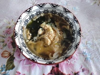 今日は、ワカメとタマゴの中華スープです(^^)