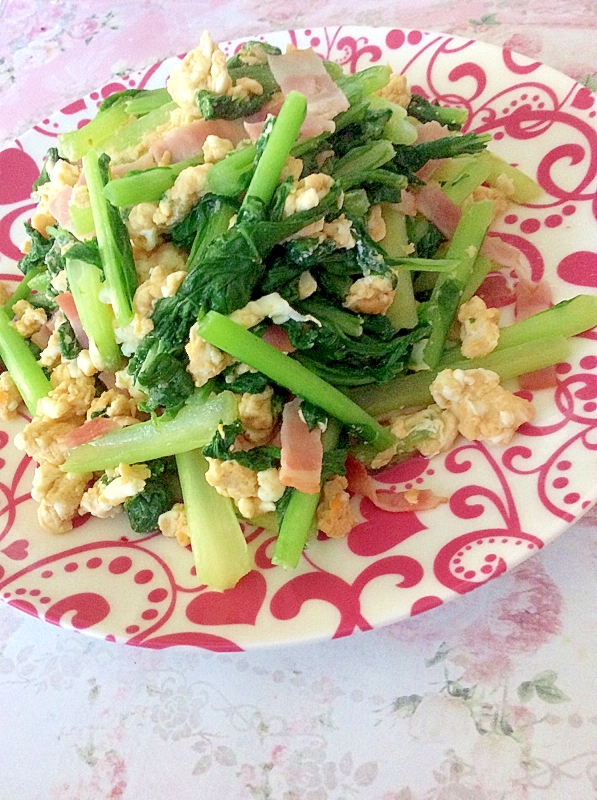 大和まなとベーコンと卵の炒めもの レシピ 作り方 By やなママ 楽天レシピ