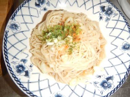 素麺でペペロンチーノ風