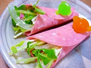 ＊お弁当おかず＊緑のサラダが残ったら～ビアソー巻き