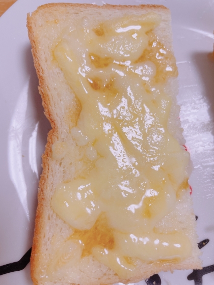 はちみつレモンのチーズトースト
