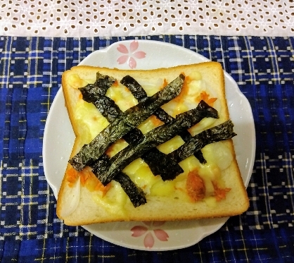 ツナと紫玉葱の香ばし焼海苔ひらひらパリパリぶれっど