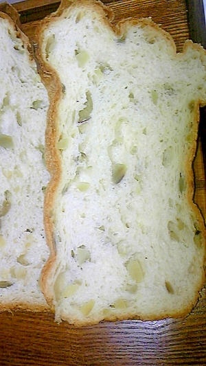 HBで作るゴロゴロさつま芋食パン