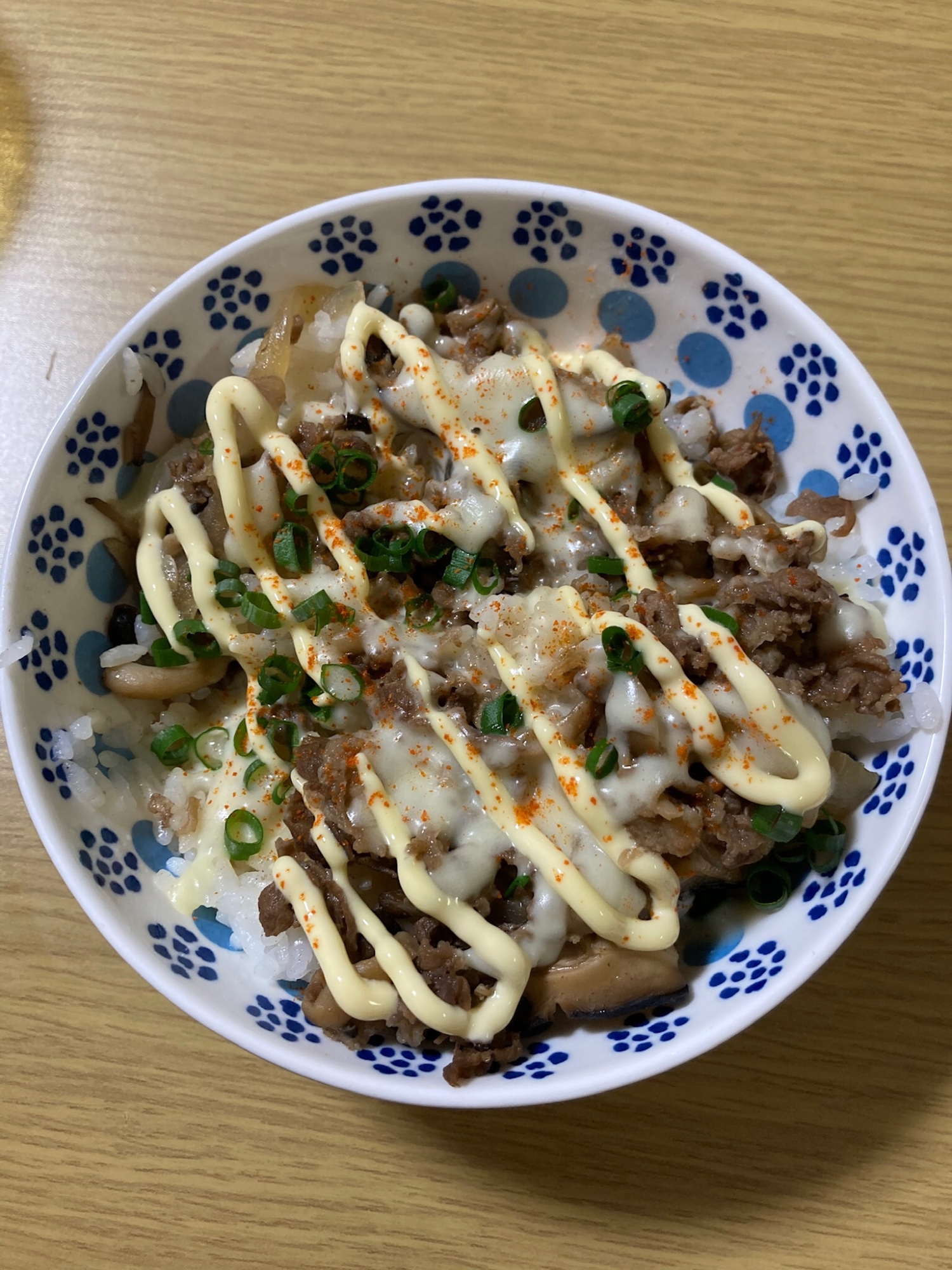 マヨラー　牛丼