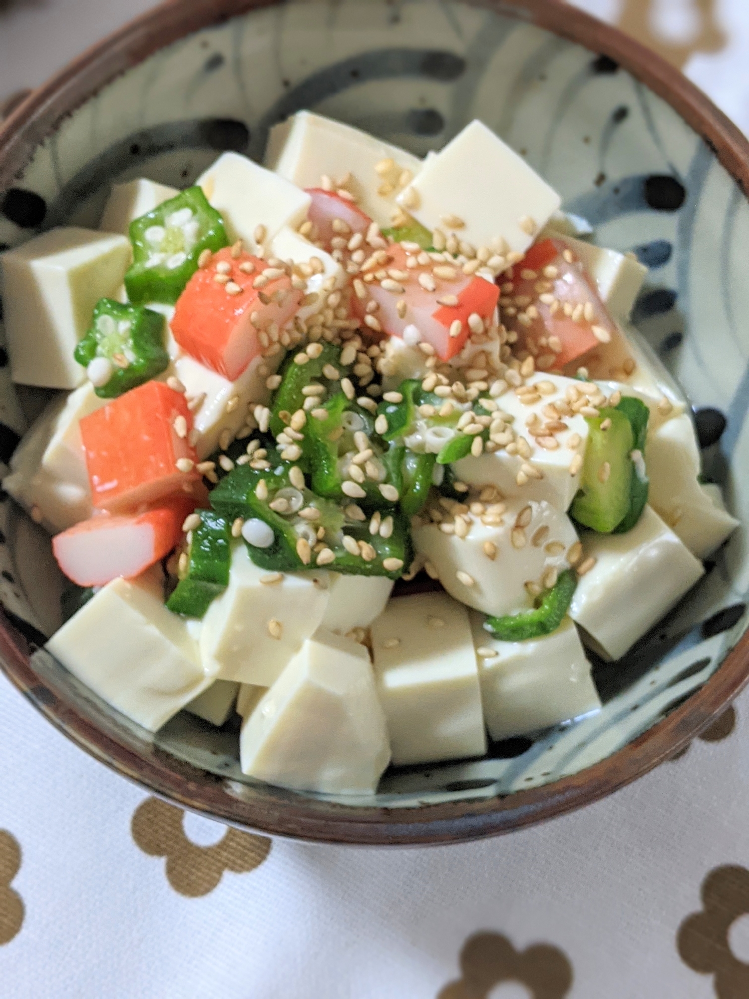 豆腐の彩りサラダ