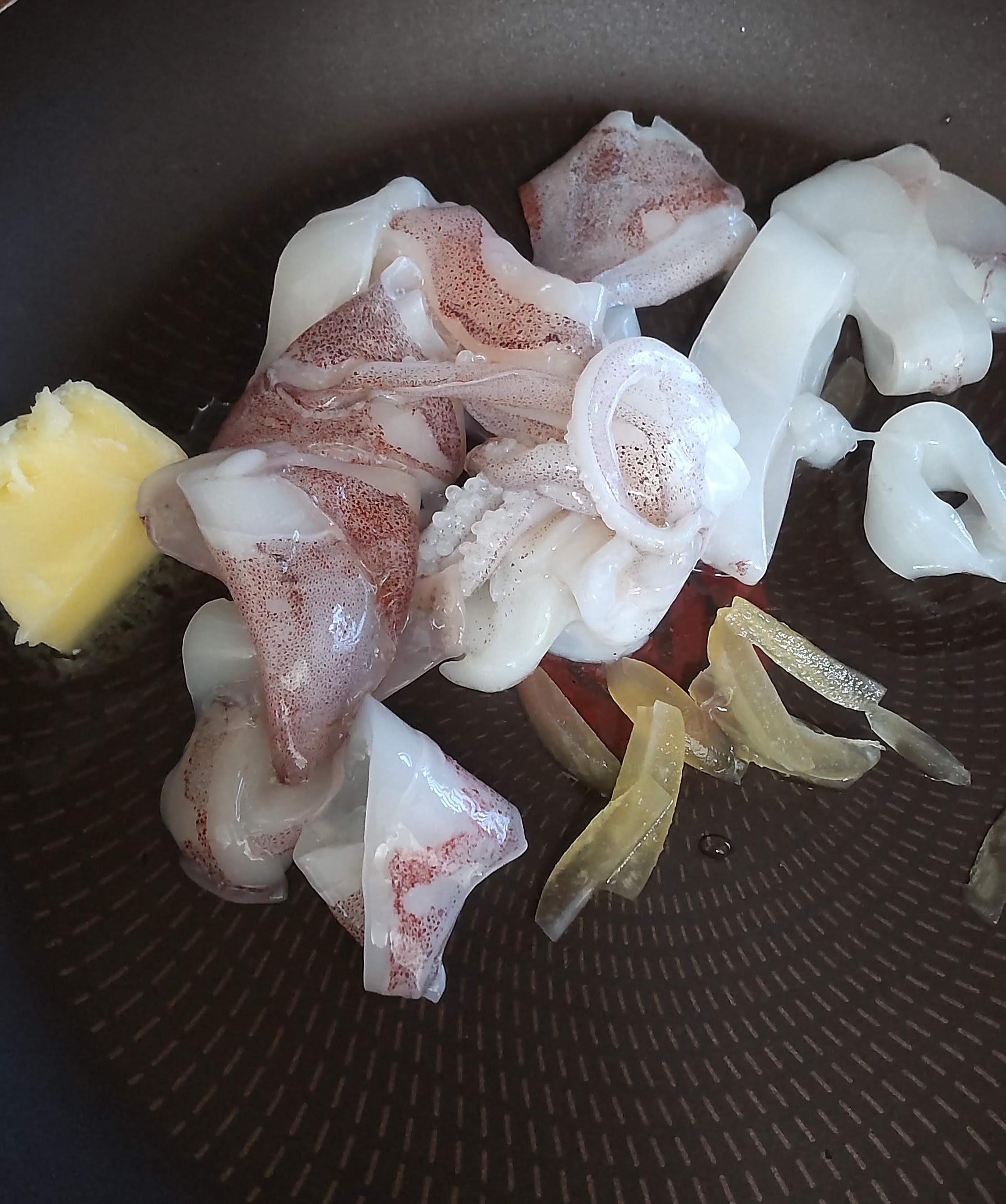 赤イカのガリバタ醤油炒め レシピ 作り方 By Noranekokun 楽天レシピ 赤イカのガリバタ醤油炒め レシピ 作り方 By Noranekokun 楽天レシピ