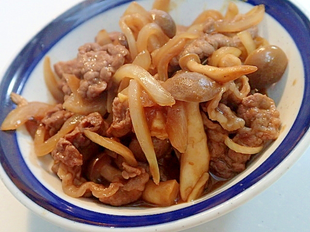 焼肉のたれ＆豆板醤で　牛肉と玉葱としめじのソテー