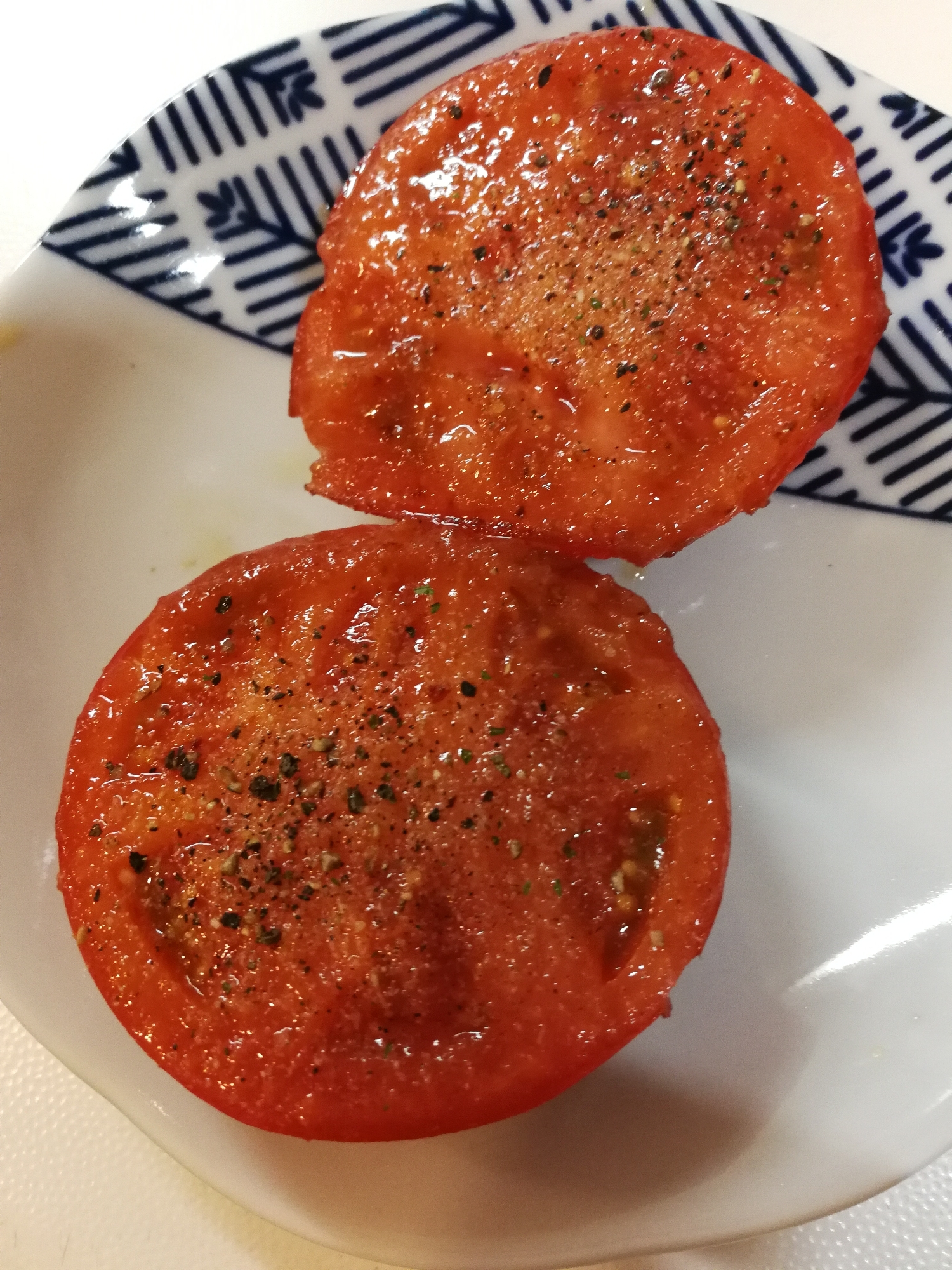 甘味が増してサイコー♪焼きトマト