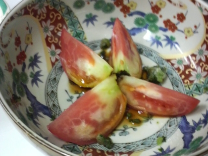 ぴりり♪柚子胡椒風味の和トマトサラダ